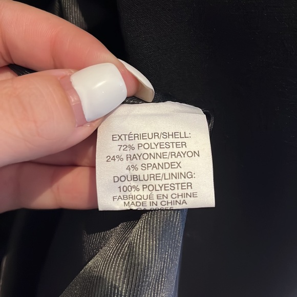 Blazer - Picture 7 of 7